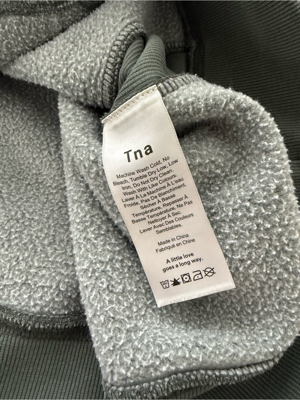 Aritzia TNA Oversized Olive Green Sweatfleece Hoodie - Picture 8 of 9